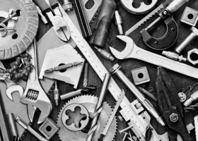 拋丸機主要由什么組合而成？